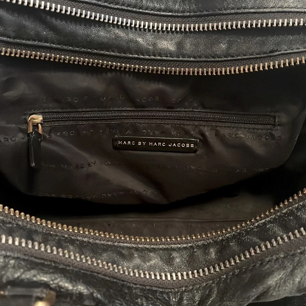 MARC BY MARC JACOBS Leather Bag - Picture 9 of 11